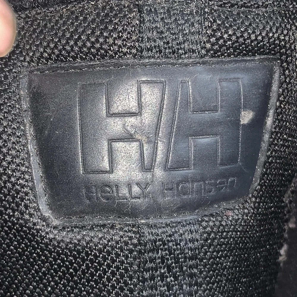 Helly Hansen Boots Womens Size 6.5 Black Quilted Faux Fur Lace Up Winter Snow